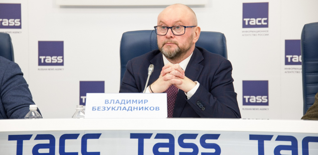 ABAT8850_новый размер.jpg